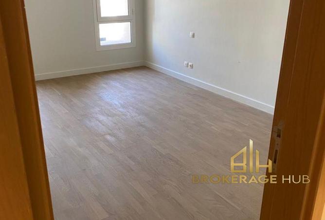 8345633 - Property Image 3