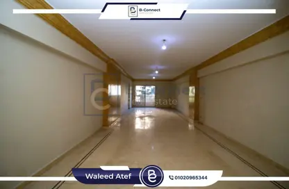 شقة - 3 غرف نوم - 3 حمامات للايجار في شارع مصطفي فهمي - جليم - حي شرق - الاسكندرية