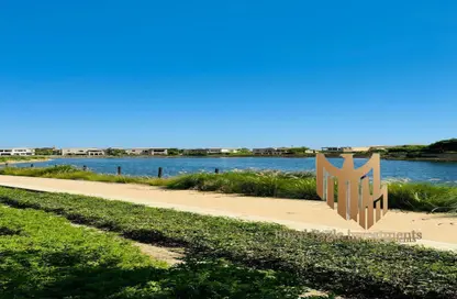 شاليه - 3 غرف نوم - 3 حمامات للبيع في مراسي - سيدي عبد الرحمن - الساحل الشمالي