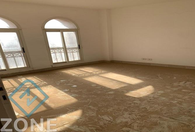 8478933 - Property Image 3