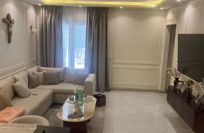 Apartment - 3 Bedrooms - 3 Bathrooms for sale in Galleria Moon Valley - South Investors Area - New Cairo City - Cairo