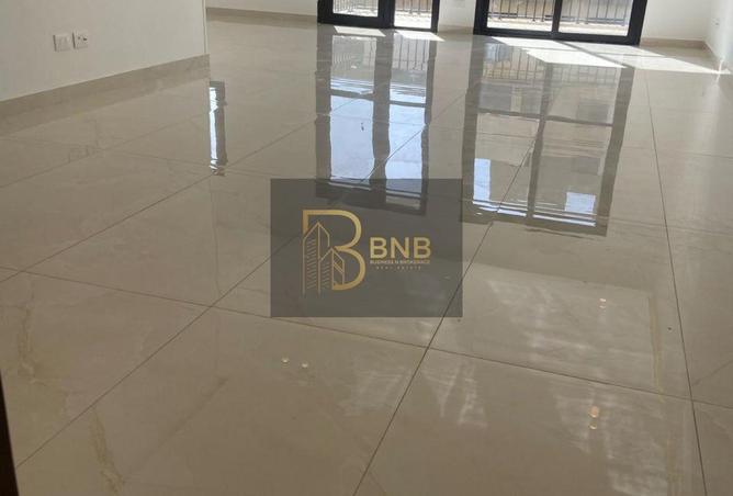 8164132 - Property Main Image