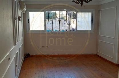 Apartment - 3 Bedrooms - 1 Bathroom for rent in Laurent - Hay Sharq - Alexandria