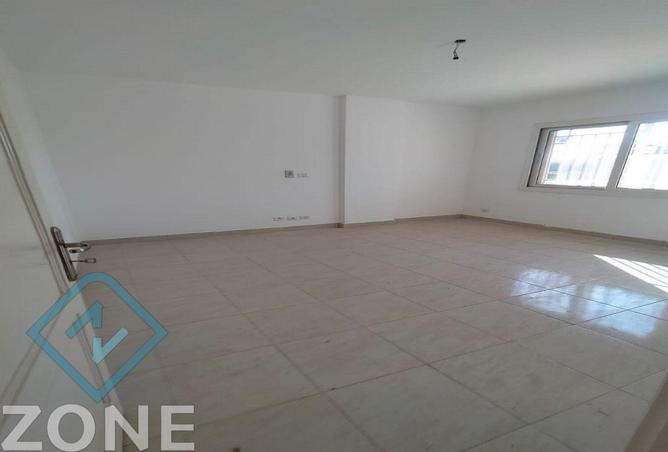 7933351 - Property Image 3