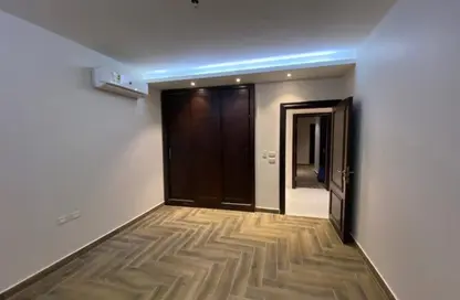 Duplex - 4 Bedrooms - 3 Bathrooms for sale in Eastown - 5th Settlement Compounds - The 5th Settlement - New Cairo City - Cairo