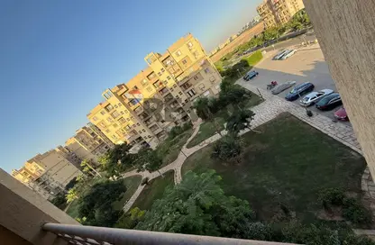 Apartment - 2 Bedrooms - 1 Bathroom for sale in Madinaty - Cairo