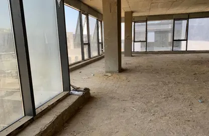 Office Space - Studio - 2 Bathrooms for rent in Cairo Business Park - 5th Settlement Compounds - The 5th Settlement - New Cairo City - Cairo