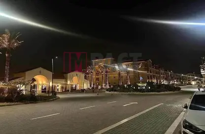 شقة - 3 غرف نوم - 2 حمامات للبيع في معادى فيو - كمبوندات الشروق - مدينة الشروق - القاهرة