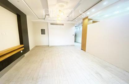 Office Space - Studio - 2 Bathrooms for rent in One Ninety Mall - South Teseen St. - The 5th Settlement - New Cairo City - Cairo