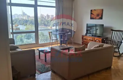 Apartment - 3 Bedrooms - 2 Bathrooms for rent in Zamalek - Cairo