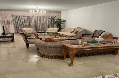 شقة - 3 غرف نوم - 4 حمامات للبيع في فيفث سكوير - التجمع الخامس - مدينة القاهرة الجديدة - القاهرة