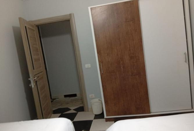 8402584 - Property Image 3