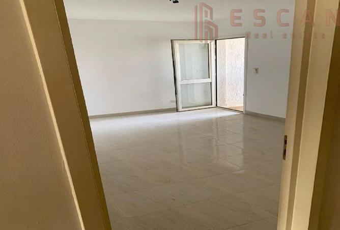 8177223 - Property Image 2