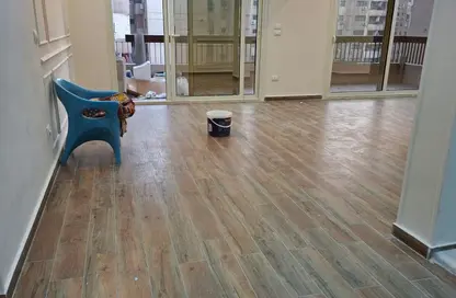 شقة - 3 غرف نوم - 2 حمامات للايجار في شارع نبيل الوقاد - ارض الجولف - مصر الجديدة - القاهرة