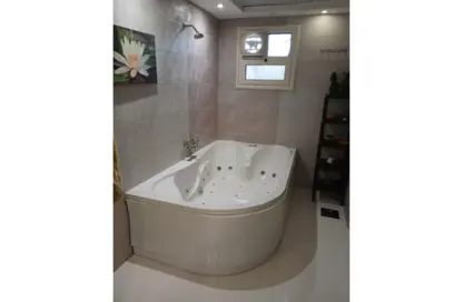 Villa - 5 Bedrooms - 5 Bathrooms for sale in Entertainment District - Obour City - Qalyubia