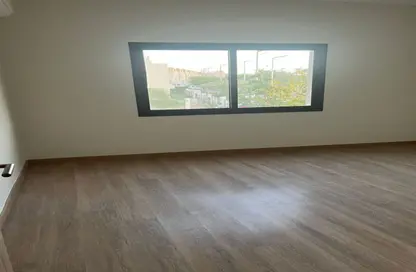 شقة - 3 غرف نوم - 3 حمامات للايجار في مون ريزيدنس - فيفث سكوير - التجمع الخامس - مدينة القاهرة الجديدة - القاهرة