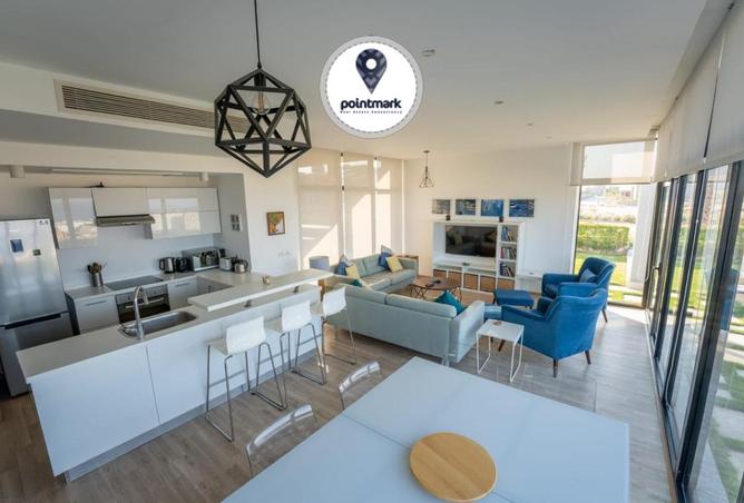 8215412 - Property Image 2