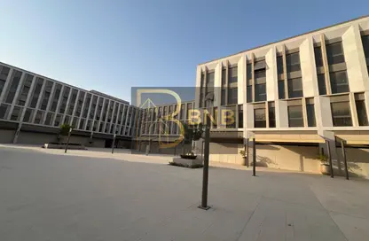 Office Space - Studio - 4 Bathrooms for rent in Mivida - 5th Settlement Compounds - The 5th Settlement - New Cairo City - Cairo