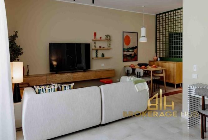 8206450 - Property Image 2