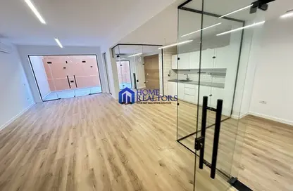 مساحات مكتبية - استوديو - 3 حمامات للايجار في شارع 214 - دجلة - حي المعادي - القاهرة