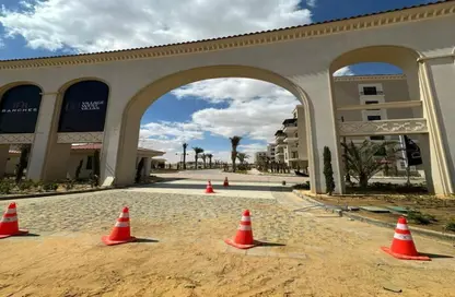 Apartment - 3 Bedrooms - 3 Bathrooms for sale in Village West - Sheikh Zayed Compounds - Sheikh Zayed City - Giza