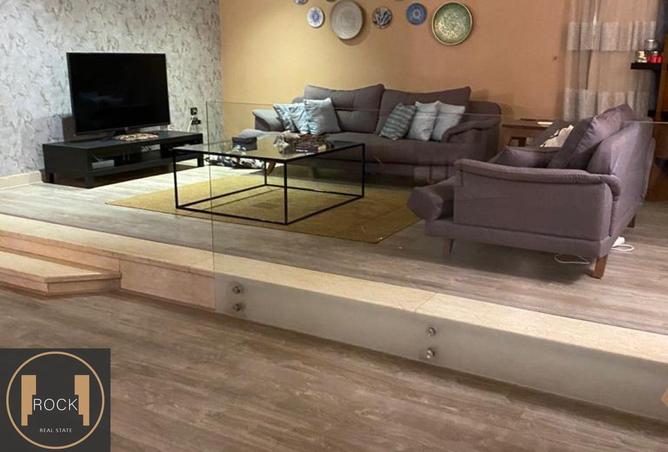 7928040 - Property Image 2