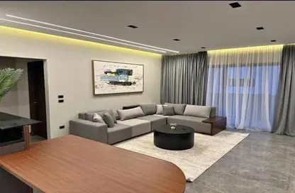 Apartment - 3 Bedrooms - 3 Bathrooms for sale in Moon Residences - Fifth Square - The 5th Settlement - New Cairo City - Cairo