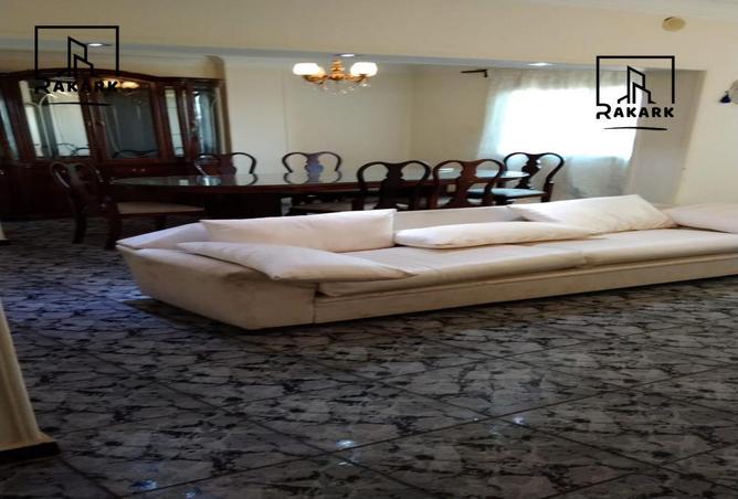 8128576 - صورة العقار 2