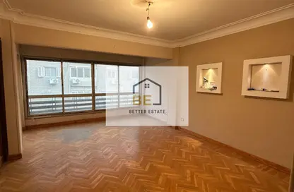 شقة - 4 غرف نوم - 2 حمامات للبيع في ارض الجولف - مصر الجديدة - القاهرة