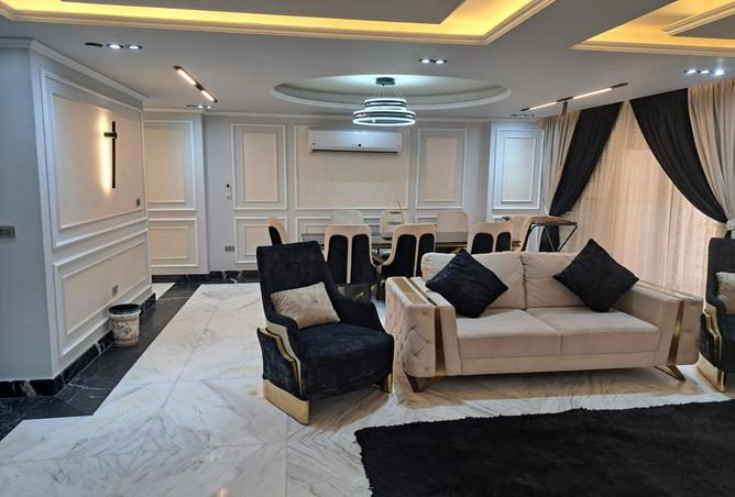 8185697 - Property Image 2