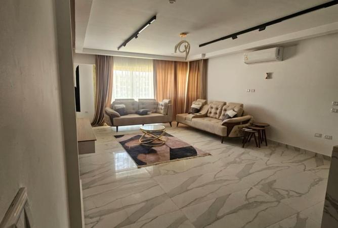 8489946 - Property Main Image