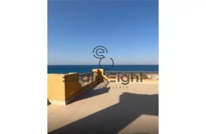 (بنتهاوس  (روف - 2 غرف نوم - 1 حمام للبيع في لافيستا توباز - لافيستا - العين السخنة - السويس