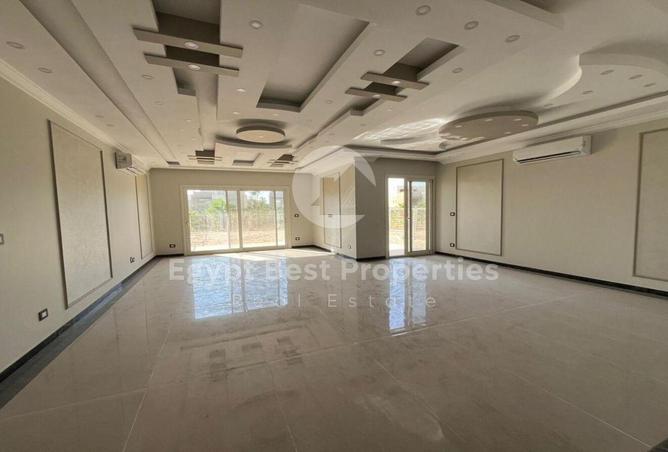 8118152 - Property Image 3