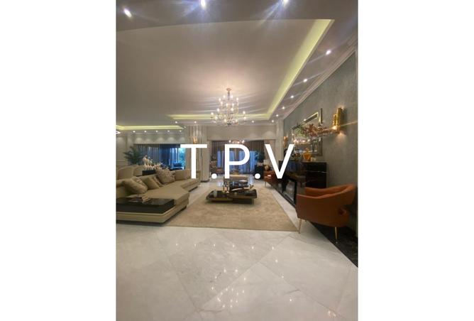8043121 - Property Image 3