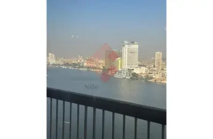 Apartment - 3 Bedrooms - 4 Bathrooms for sale in Nile St. - Dokki - Giza