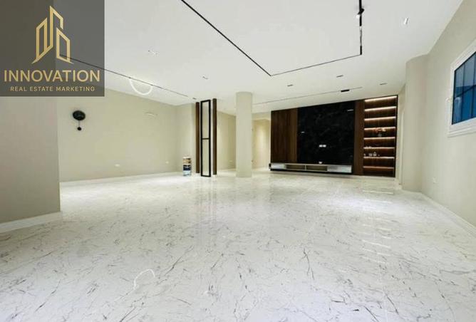 8037384 - Property Image 3