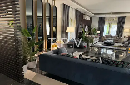 Villa - 5 Bedrooms - 5 Bathrooms for sale in Bellagio - Ext North Inves Area - New Cairo City - Cairo