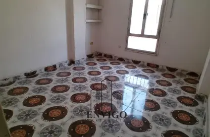 Apartment - 3 Bedrooms - 1 Bathroom for sale in Omarat Madinet Al Fath St. - Al Hadiqah Al Dawliyah - 7th District - Nasr City - Cairo