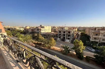 Apartment - 2 Bedrooms - 2 Bathrooms for rent in Al Narges - New Cairo City - Cairo
