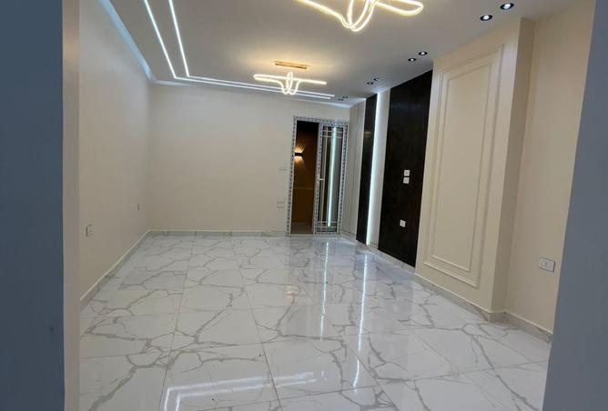 8201929 - Property Main Image