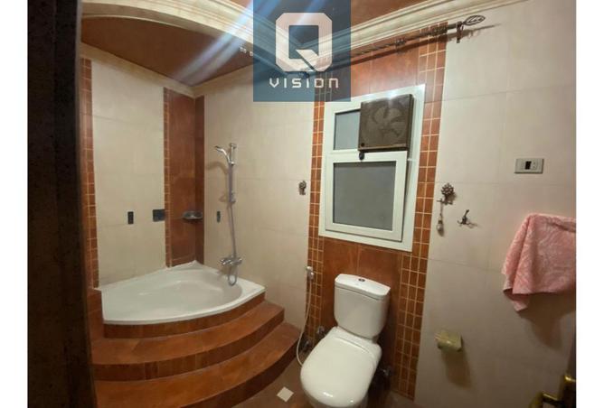 8046380 - Property Image 2