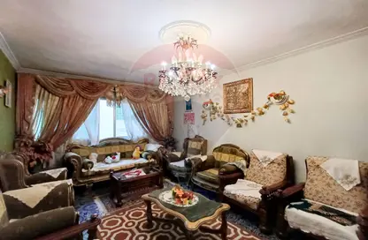Apartment - 3 Bedrooms - 1 Bathroom for sale in Nasir Mosque St. - Smouha - Hay Sharq - Alexandria