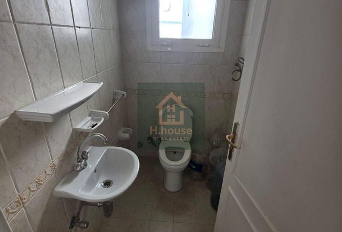 8312680 - Property Image 3