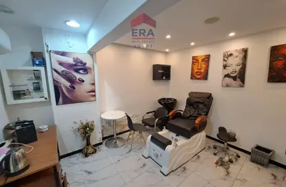 Shop - Studio - 2 Bathrooms for rent in Sarayat Al Maadi - Hay El Maadi - Cairo