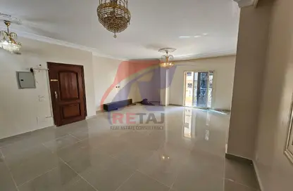 Apartment - 2 Bedrooms - 2 Bathrooms for sale in Mostashareen - North Investors Area - New Cairo City - Cairo