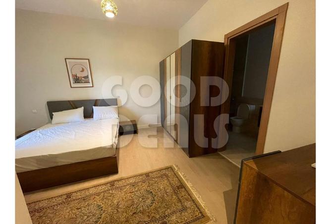 8028841 - Property Image 2