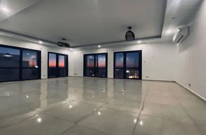 شقة - 3 غرف نوم - 3 حمامات للايجار في ويستاون - كمبوندات الشيخ زايد - الشيخ زايد - الجيزة