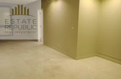 Apartment - 3 Bedrooms - 3 Bathrooms for sale in Eastown - 5th Settlement Compounds - The 5th Settlement - New Cairo City - Cairo
