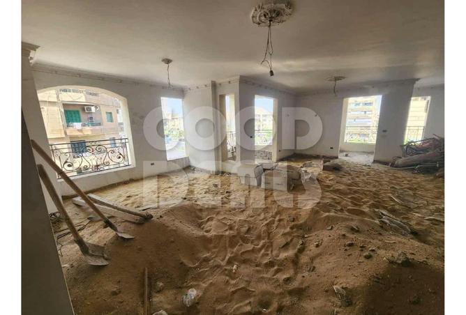 8183847 - Property Image 2