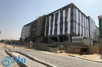 مساحات مكتبية - استوديو - 2 حمامات للبيع في بارك ستريت - الطريق الدائري - التجمع الخامس - مدينة القاهرة الجديدة - القاهرة